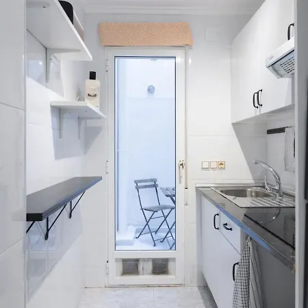 Urban Oasis Minimal Design A.c. Perfect Location טורבייחה